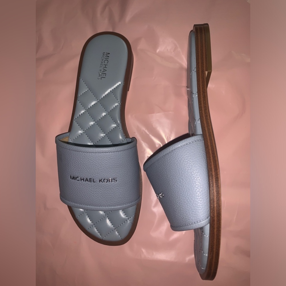 Michael Kors Molly Slide Leather Sandals - Picture 2 of 5